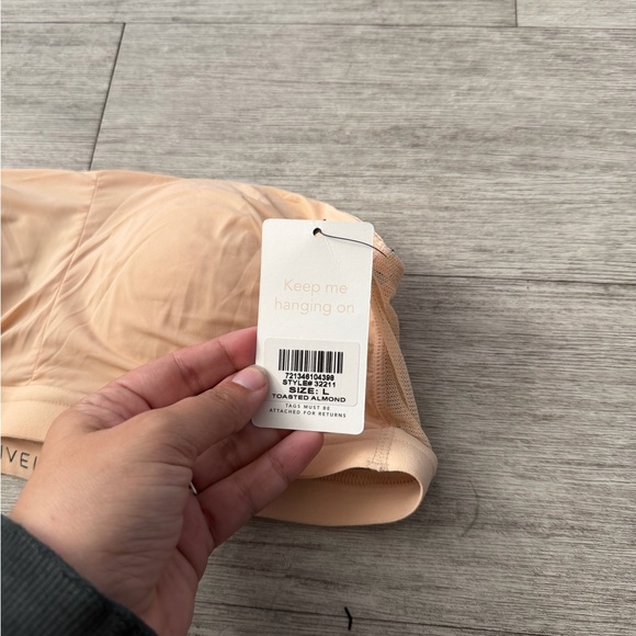 Lively Strapless Bra NWT - Picture 2 of 2